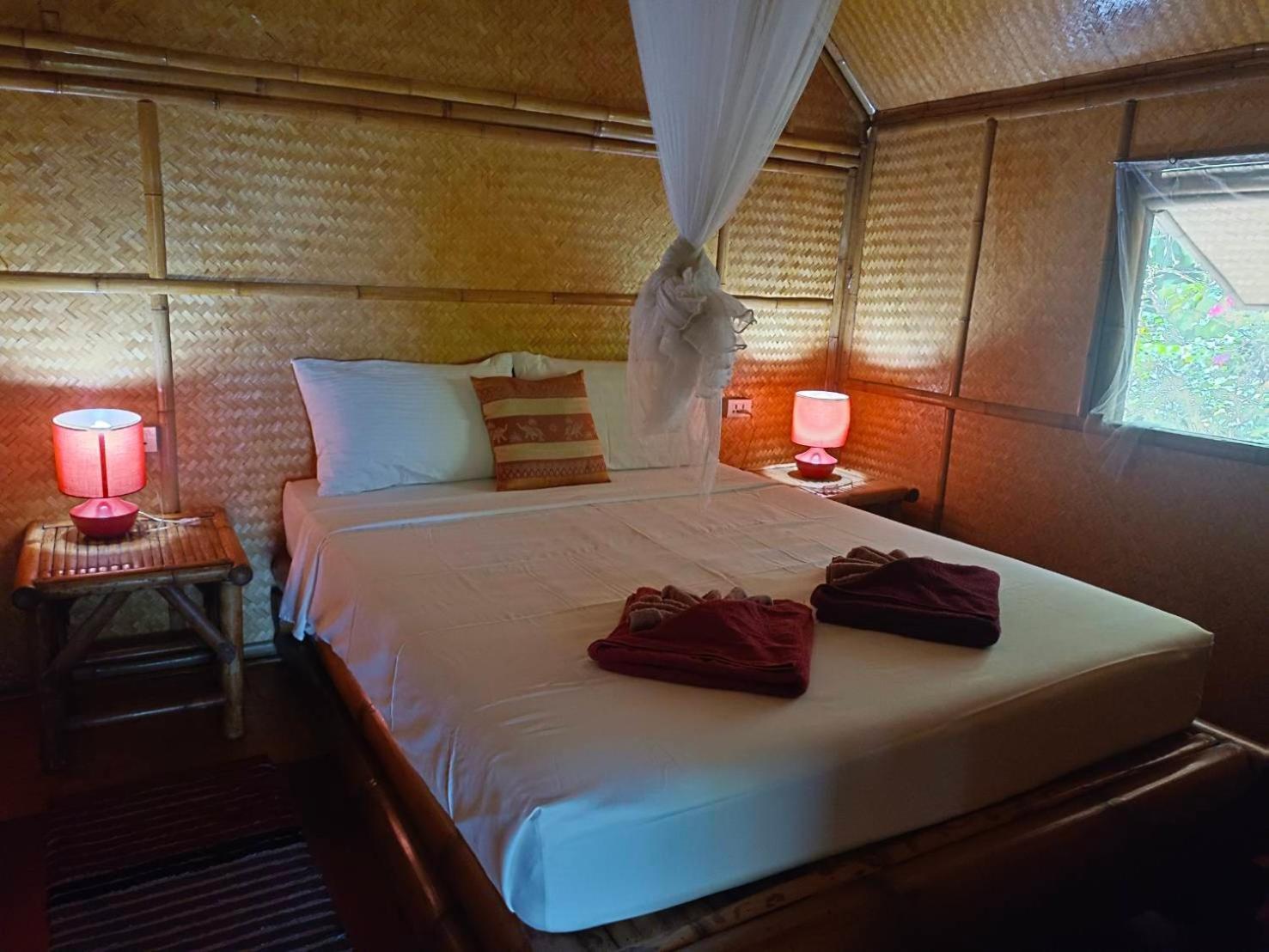 Hotel Kingsacre Nai Yang Beach Esterno foto
